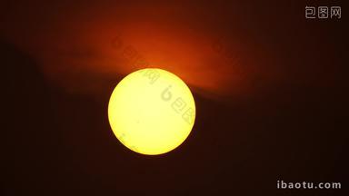 清晨日出超大太阳长焦特写实拍